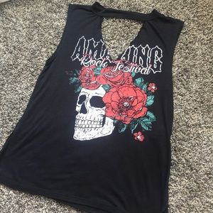 [ Azkara ] Black skull top